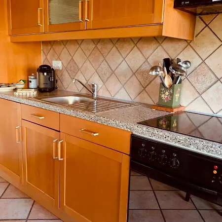 Paola Paradise * Forel